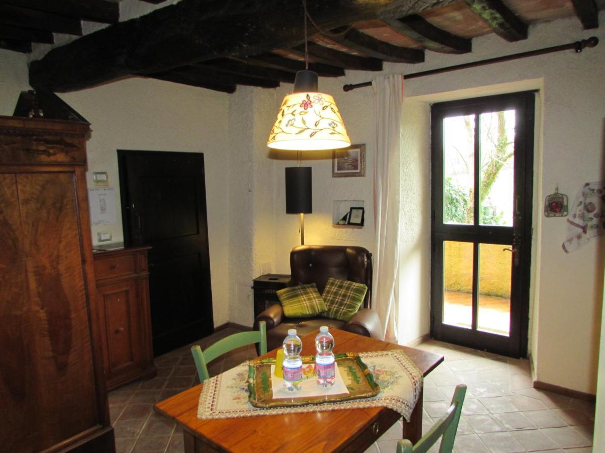B&B Le Due Volpi Виккьо Экстерьер фото