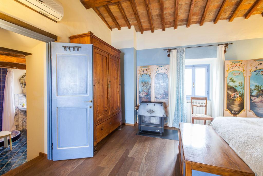 B&B Le Due Volpi Виккьо Экстерьер фото