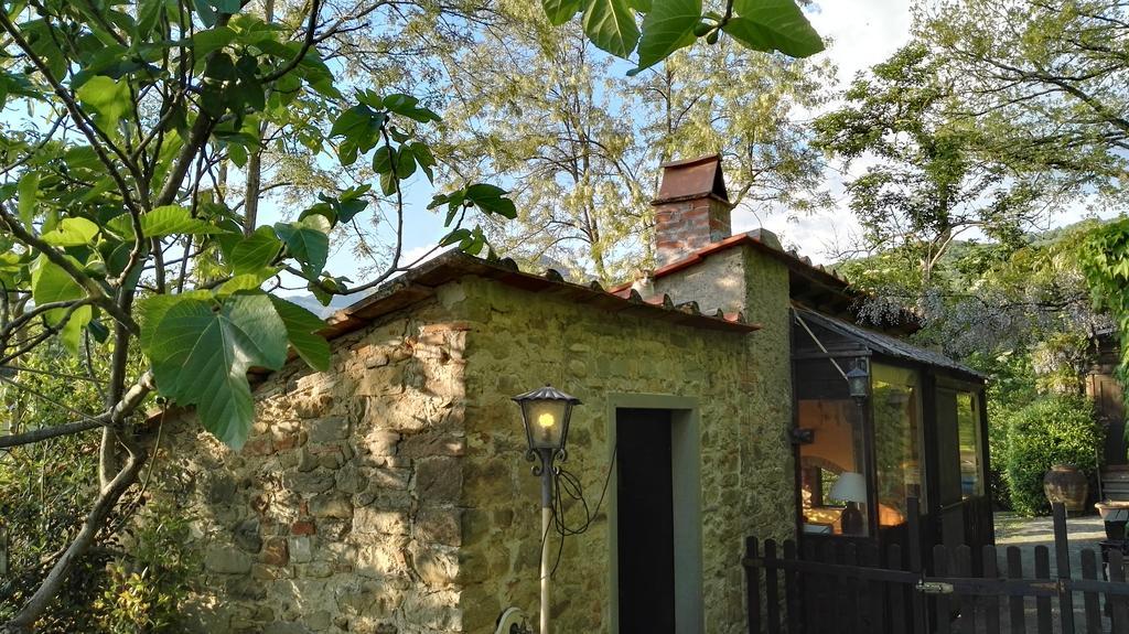 B&B Le Due Volpi Виккьо Экстерьер фото
